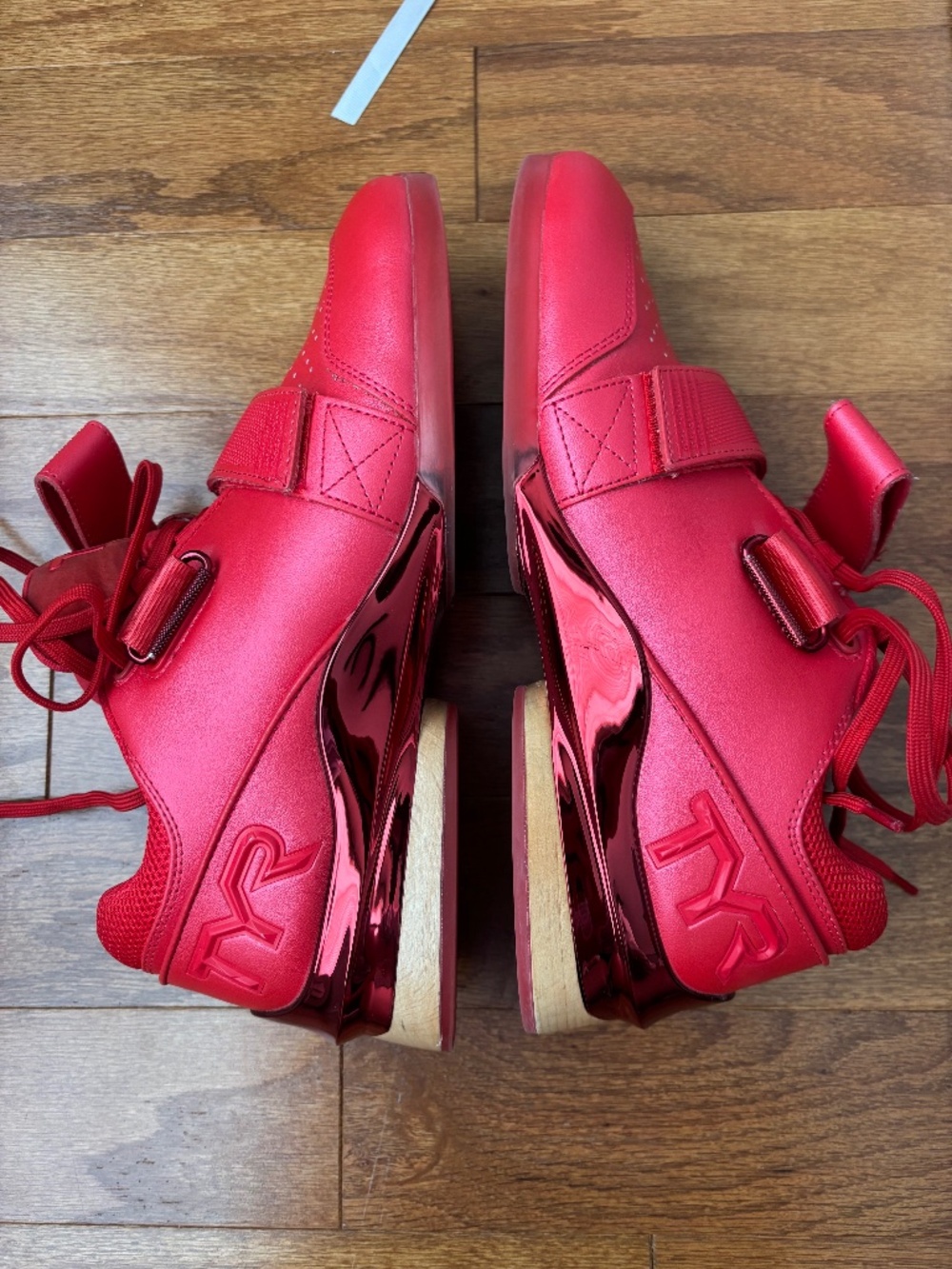 TYR Carbon Elite Lifters Men Size 9